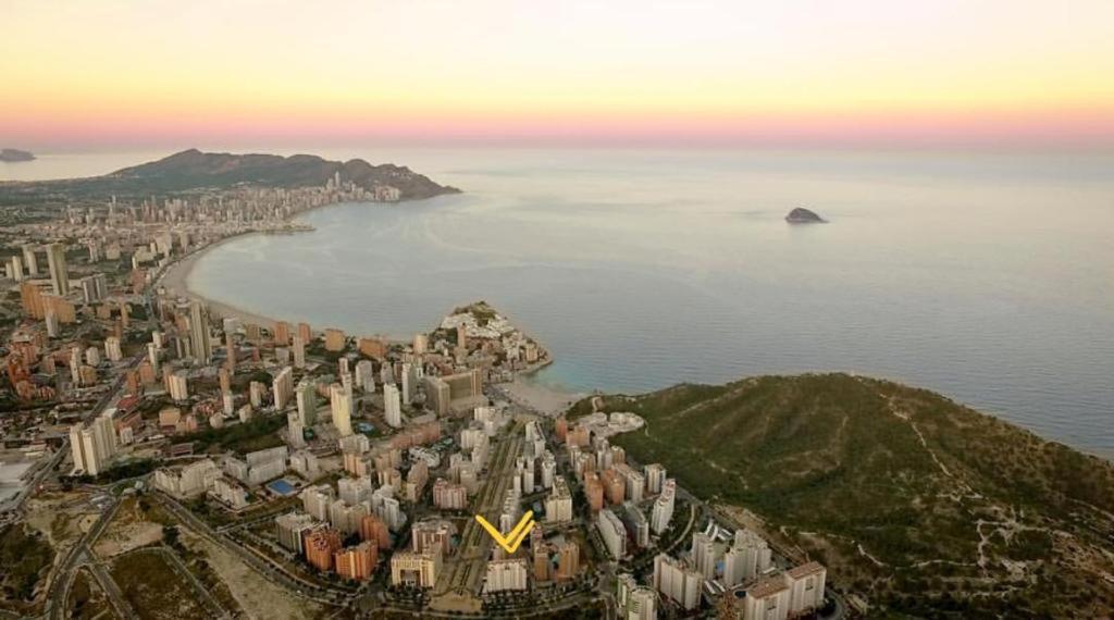 Atico Duplex Playa Διαμέρισμα Μπένιντορμ Εξωτερικό φωτογραφία